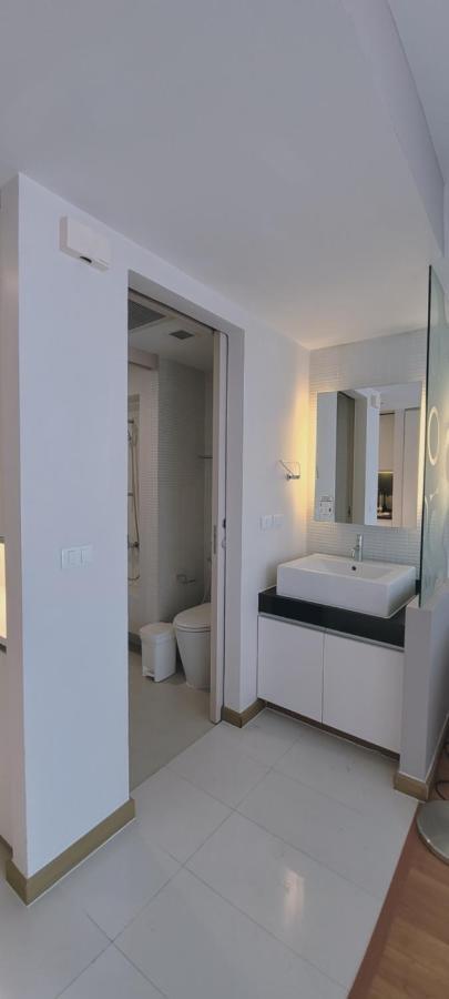 Twenty Three Residence Banguecoque Exterior foto